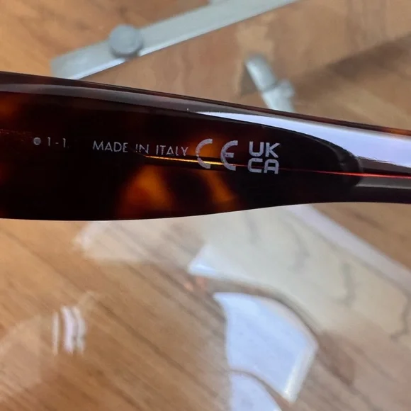 Celine Tortoiseshell Sunglasses - Picture 4 of 9